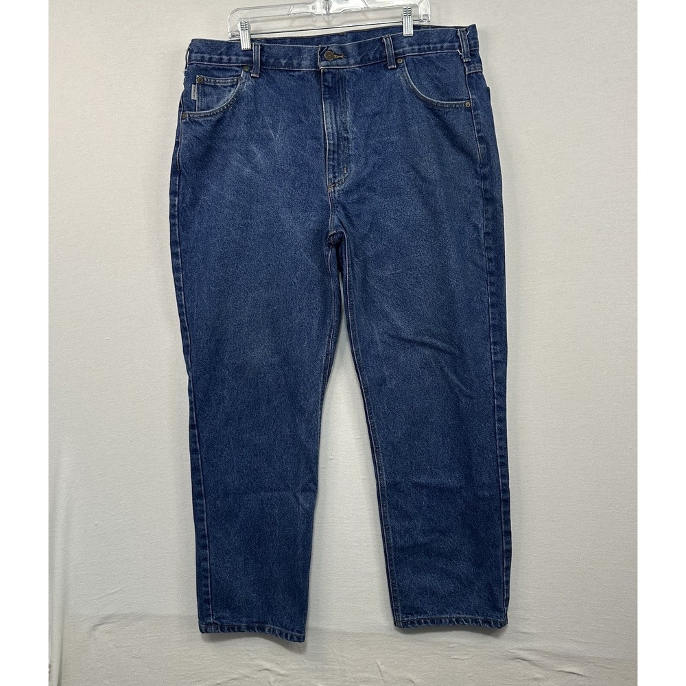 Carhartt Men's Jeans Traditional Fit 42x30 Workwear‎ Hunting Working In The Barn